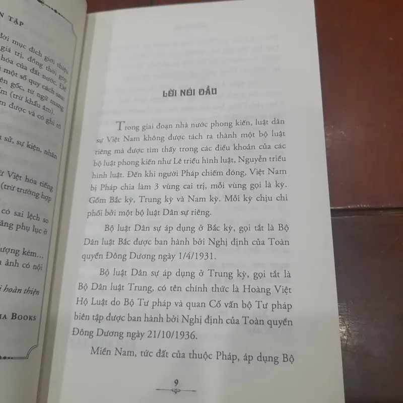 Góc nhìn sử Việt: HOÀNG VIỆT HỘ LUẬT 559368