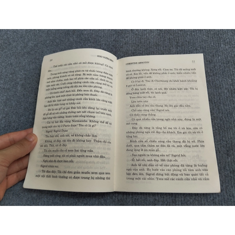 KHU VƯỜN ĐEN 478711
