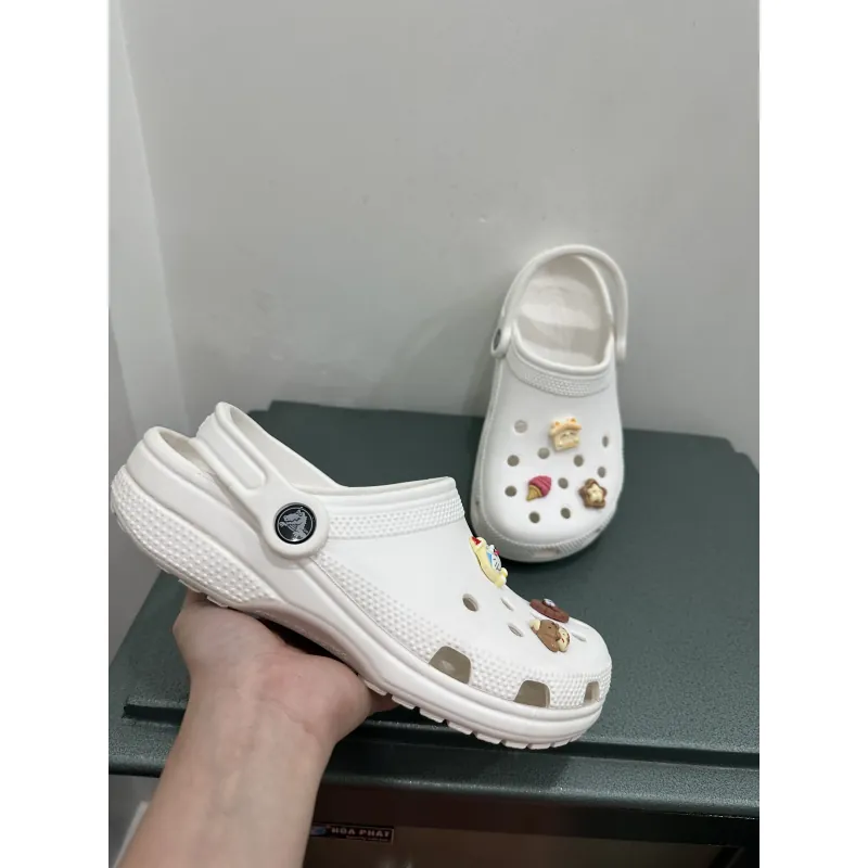 Sục crocs 2hand size w7-37/38 độ mới cao hình chụp thật 993172