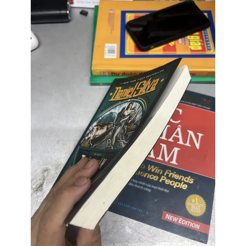 Thiên Thần Sa Ngã 1000979