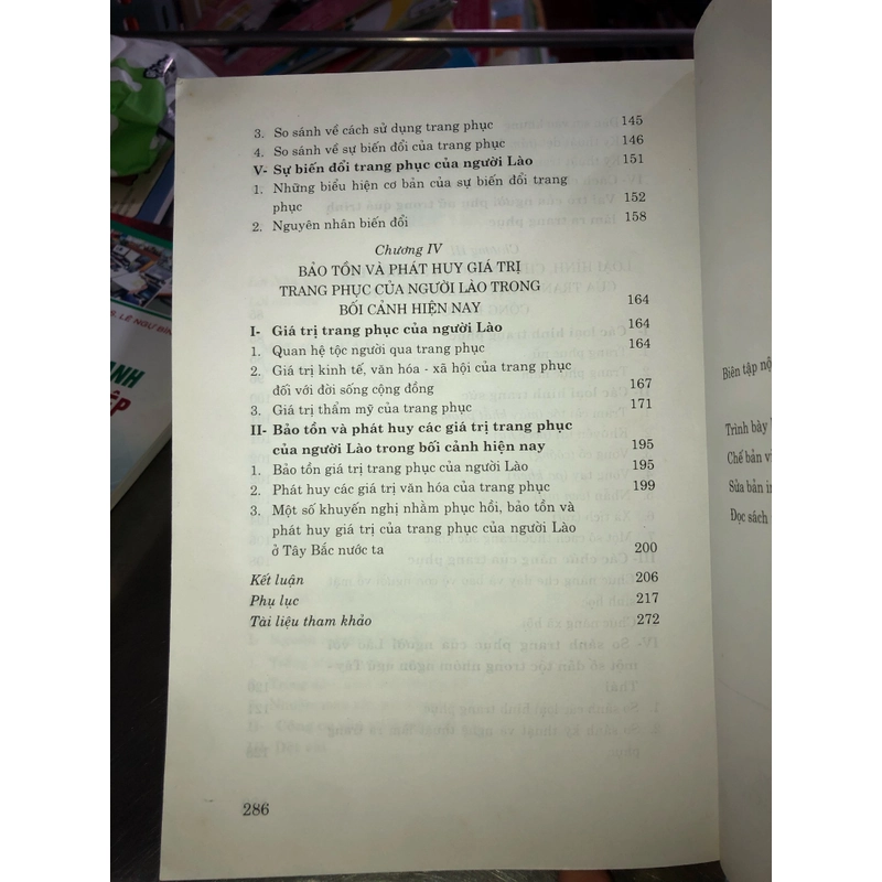 Trang phục của người Lào ở Tây Bắc Việt Nam - TS. Võ Thị Mai Phương 537575