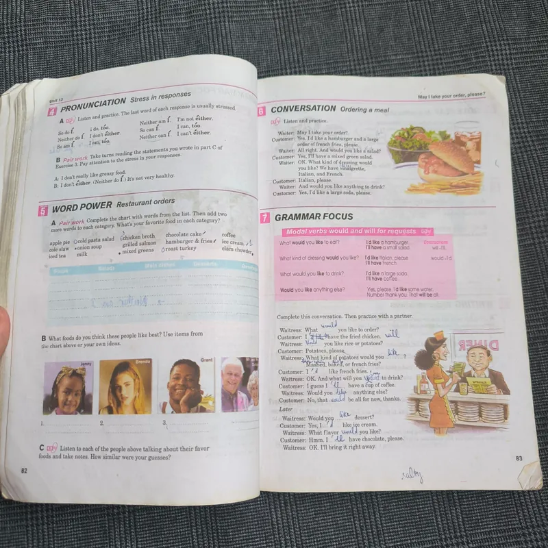 New Interchange (English for international communication) - Jack C.Richards 559275