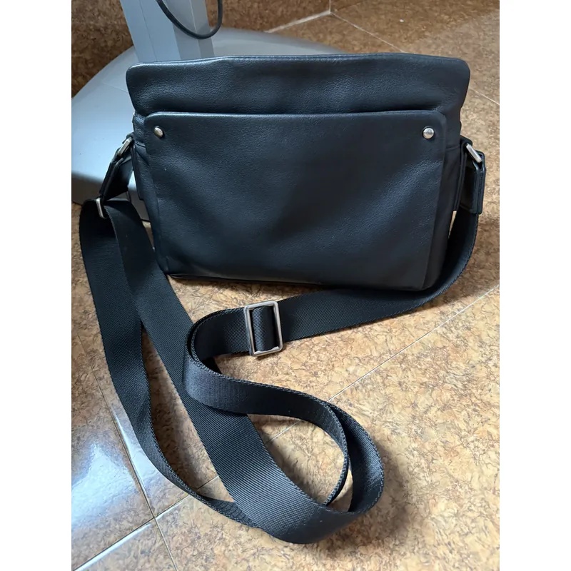 cần pass túi xách thời trang cho nam mới mua da thật 100% bao text  675075