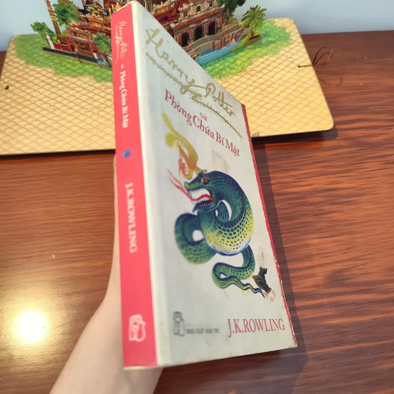 Harry Potter và phòng chứa bí mật 561384