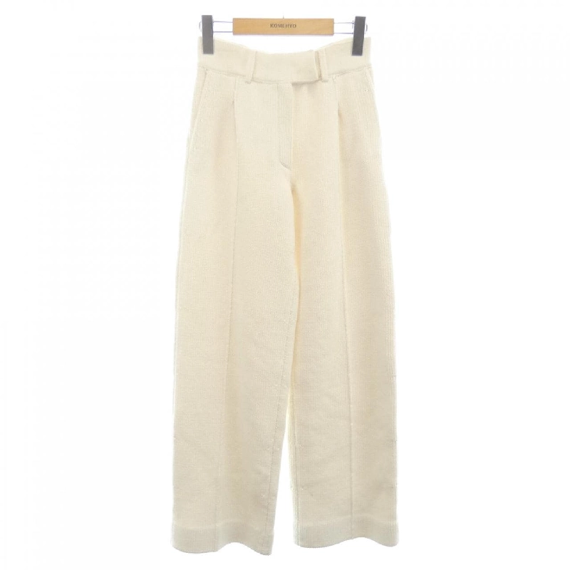 Quần FENDI FZR722AF4R - Hàng hiệu Chính hãng 809068