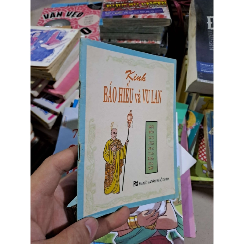Kinh báo hiếu và vu lan - 1998 mới 80% ố - TÂM LINH - TÔN GIÁO - THIỀN - HCM0111 920748