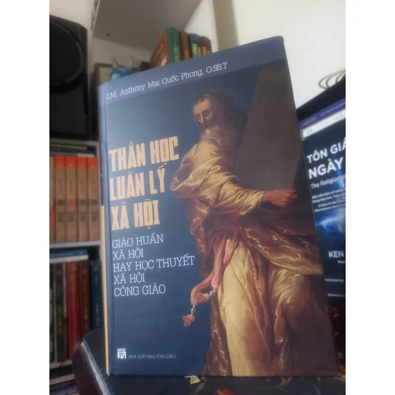 THẦN HỌC LUÂN LÝ XÃ HỘI  931696