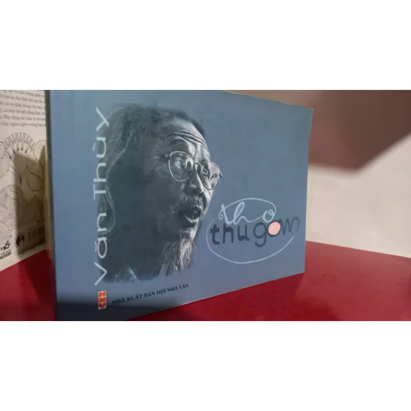 thơ thu gom - VĂN THUỲ 754400