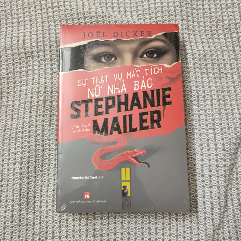 Vụ mất tích nữ nhà báo Stephanie Mailer - Joel Dicker 977178