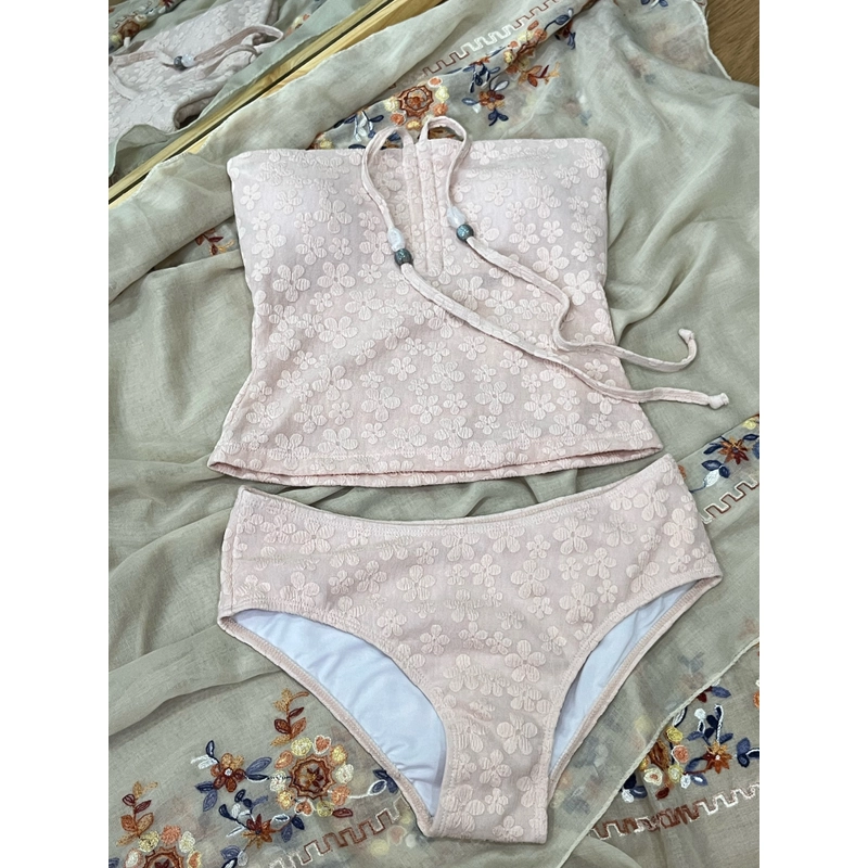 Bikini màu hồng dễ thương kín đáo 499328