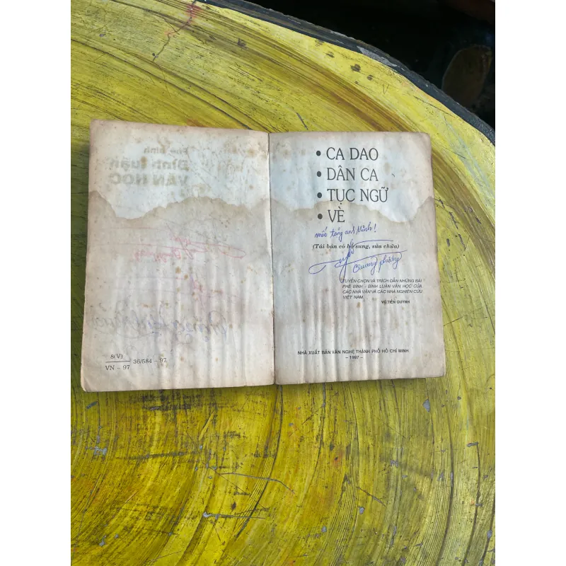 COMBO ĐỒNG DAO VIỆT NAM- PHÊ BÌNH BÌNH LUẬN VĂN HỌC CA DAO - DÂN CA TỤC NGỮ VÈ 733129