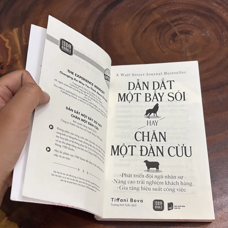 II Sách Kỹ Năng: Dẫn Dắt Một Bầy Sói Hay Chăn Một Đàn Cừu - Tiffani Bova - 2025 1001701