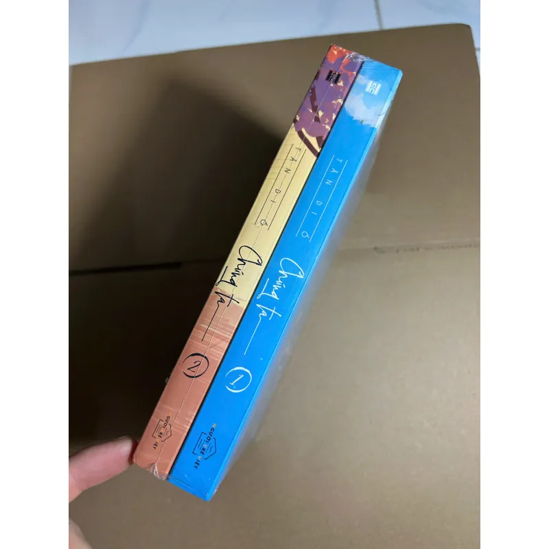 Chúng ta (Trọn bộ 2 tập) 220k 735401