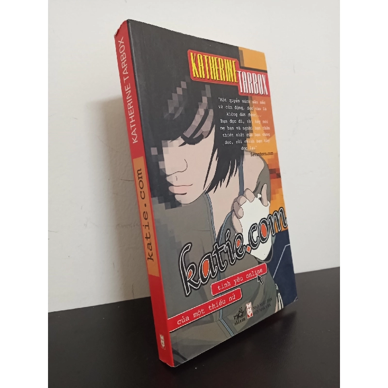 katie.com - Tình Yêu Online Của Một Thiếu Nữ (2006) - Katherine Tarbox Mới 90% HCM.ASB0103 913507