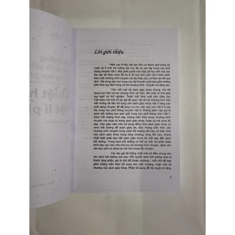 Bồi dưỡng học sinh giỏi vật lí trung học phổ thông Nhiệt học và Vật lí phân tử Phạm Quý Tư 708819