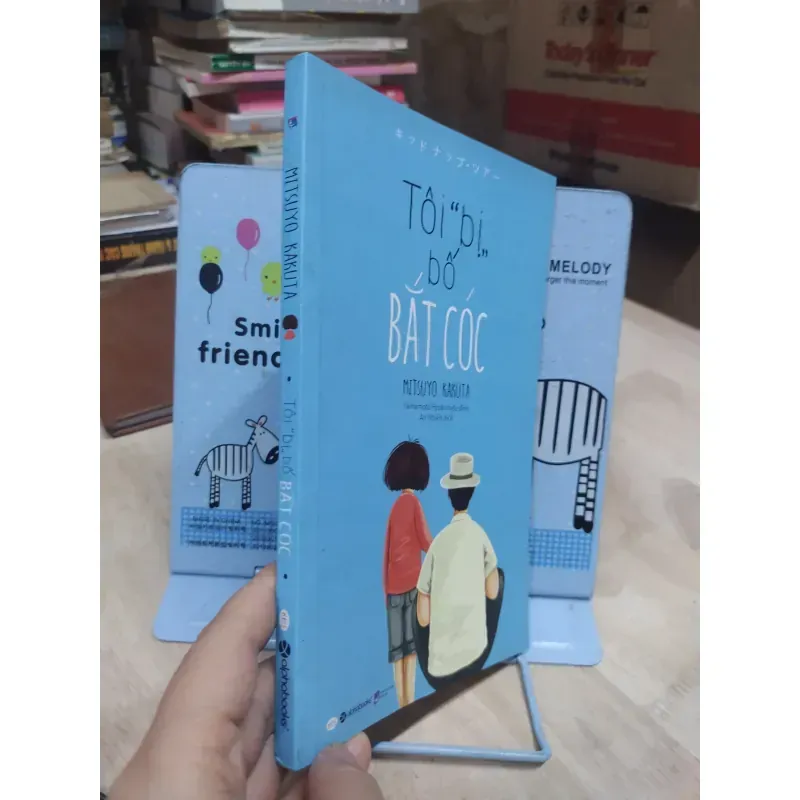 Sách: Tôi bị bố bắt cóc - TG: Mitsuyo Kakuta (B3) 1017858