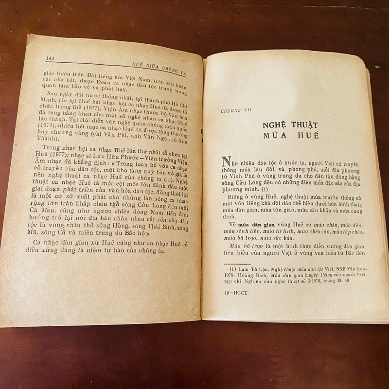 Huế giữa chúng ta  502369