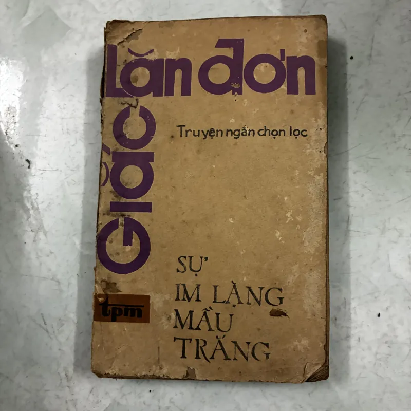 Sự im lặng màu trắng - Jack London 1025104