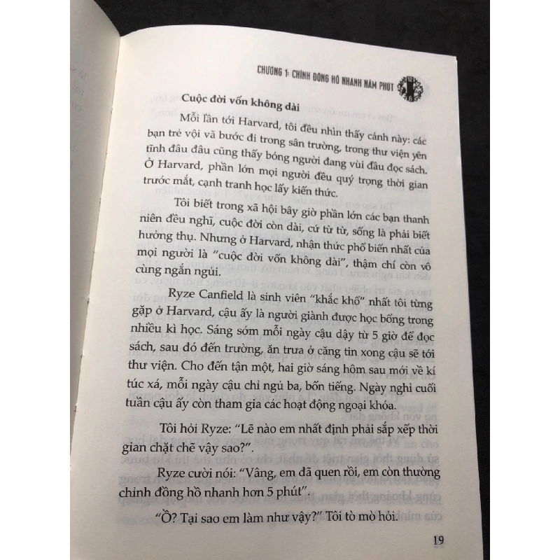 Khi bạn đang mơ thì người khác đang nỗ lực 2020 mới 90% bẩn nhẹ Vĩ Nhân HPB2709 KỸ NĂNG 916986