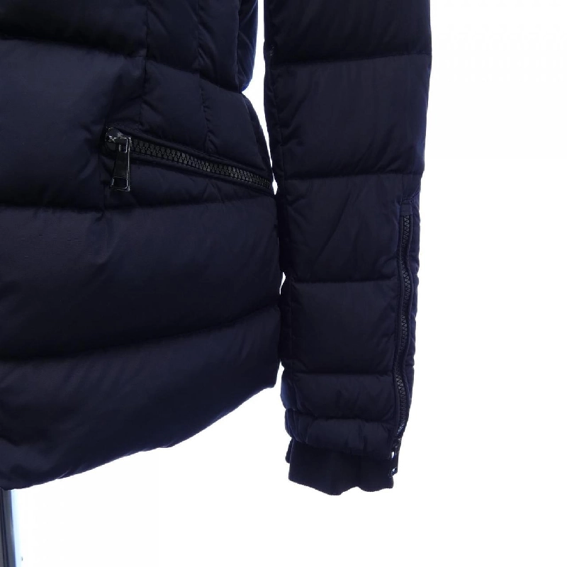 Áo khoác lông vũ MONCLER 639531