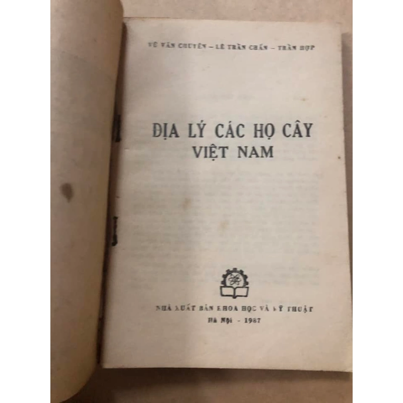 Sách Địa lý các họ cây Việt Nam - Vũ Văn Chuyên, Lê Trần Chấn, Trần Hợp 305584