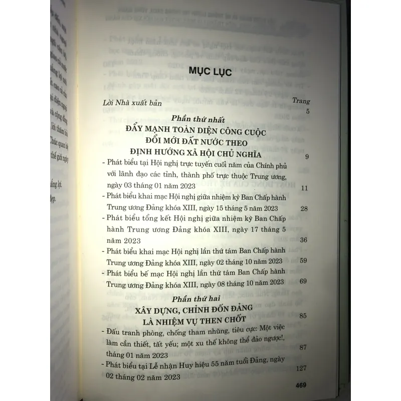 Xây dựng Đảng và Hệ thống chính trị trong sạch, vững mạnh 704267