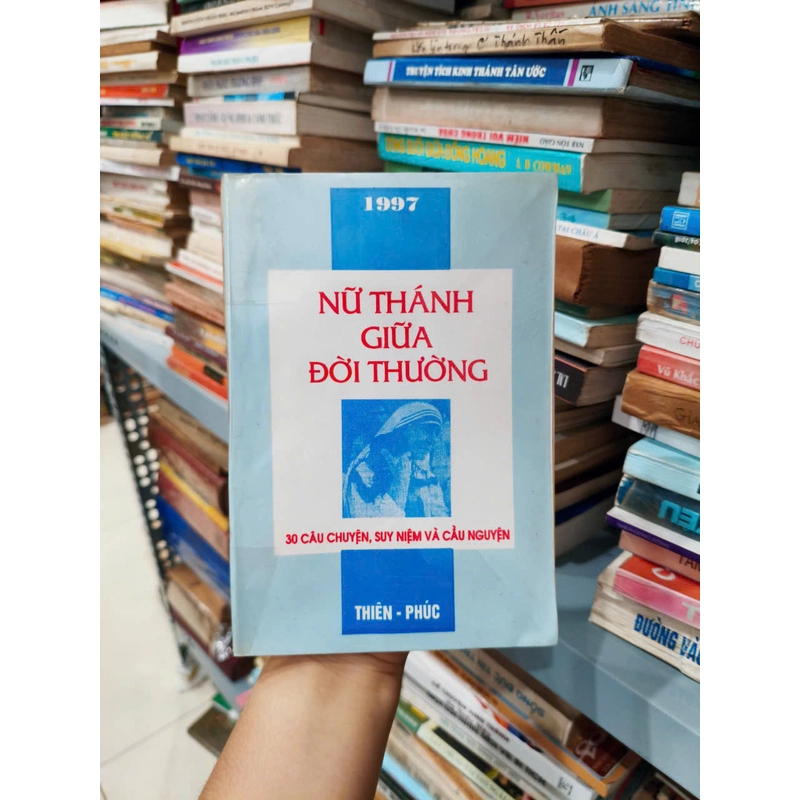 Nữ Thánh Giữa Đời Thường 494181