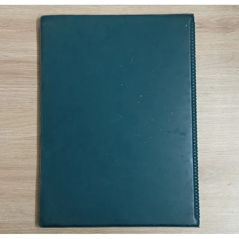 2 Sổ menu, lưu trữ giấy tờ A4 (cũ) 978103