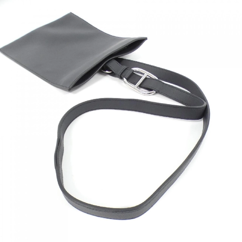 Ví đeo vai Hermès Pouchan Plus 083805CJ 622921