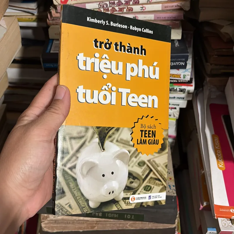 II Sách Kinh Doanh: Trở Thành Triệu Phú Tuổi Teen (Bộ Sách Teen Làm Giàu) - 2010 779261