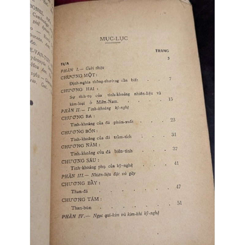 Địa chất kinh tế việt nam - Trần Kim Thạch và cộng sự 795506