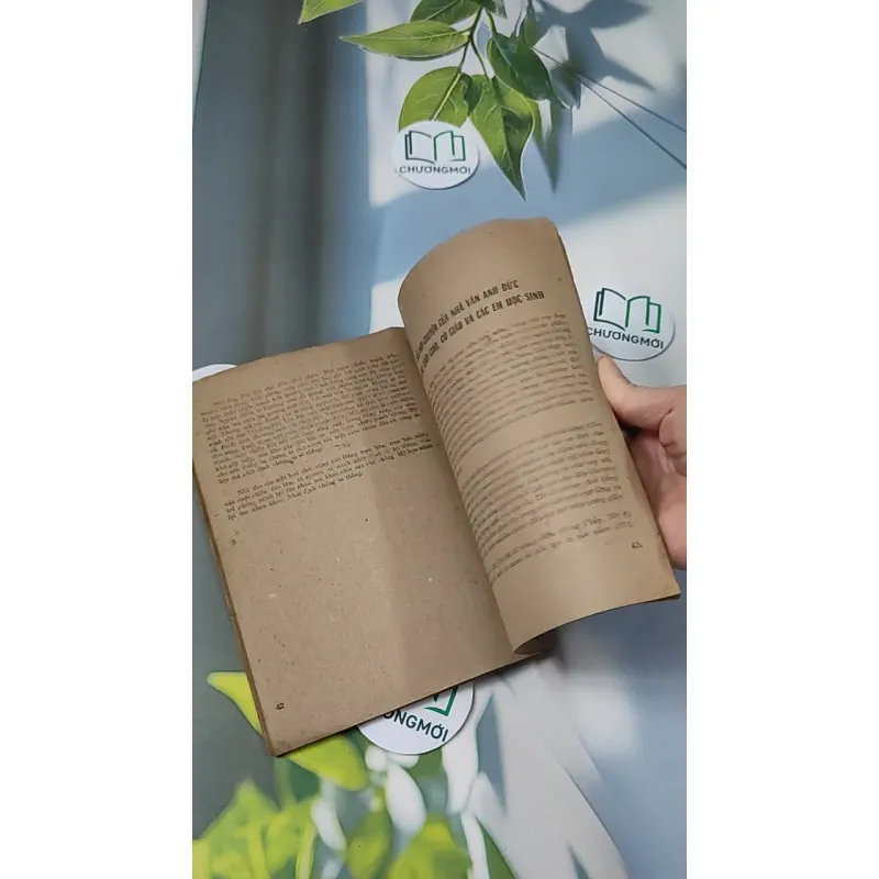 [XƯA] Những Bài Nói Chuyện Về Thơ Văn - Tâp 1 (1986) - Hoài Thanh 775991