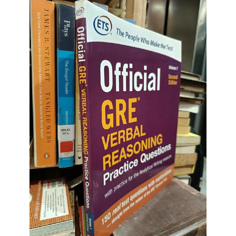 The People Who Make the Test: Offical GRE Verbal Reasoning Practice Question Volume 1, Second Edition 449240