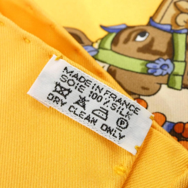 Khăn lụa HERMES MUSEE VIVANT DU CHEVAL CHANTILLY - Hàng hiệu Chính hãng 807289