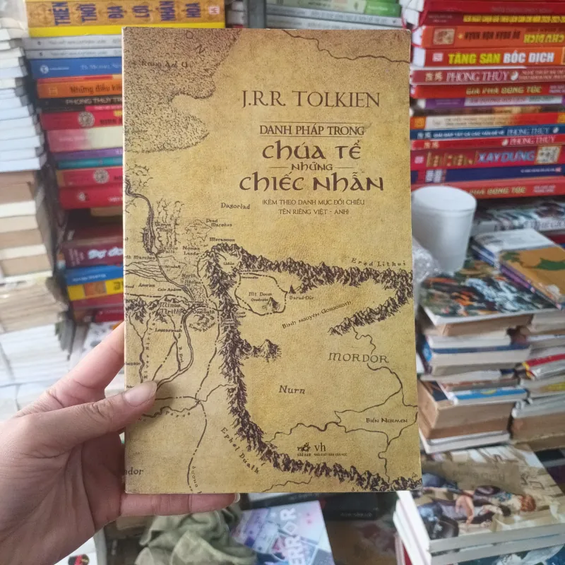 Chúa tể những chiếc nhẫn- J.R.R.Tolkien 791721