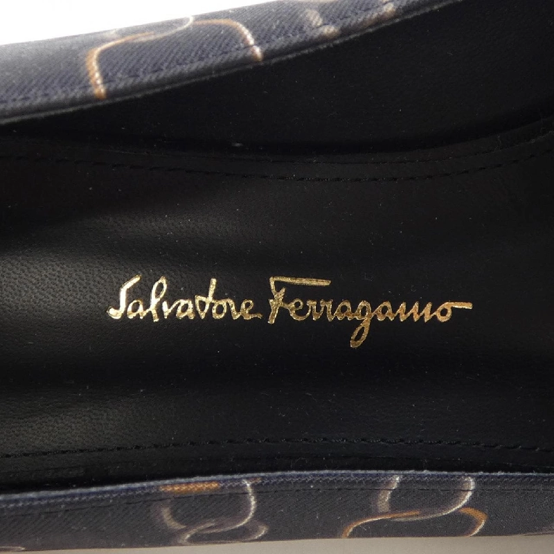 【Mã giảm giá】Salvatore Ferragamo SALVATORE FERRAGAMO Giày 662433