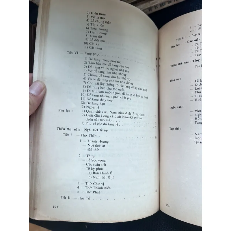 Quan hôn tang tế hội thông 591410