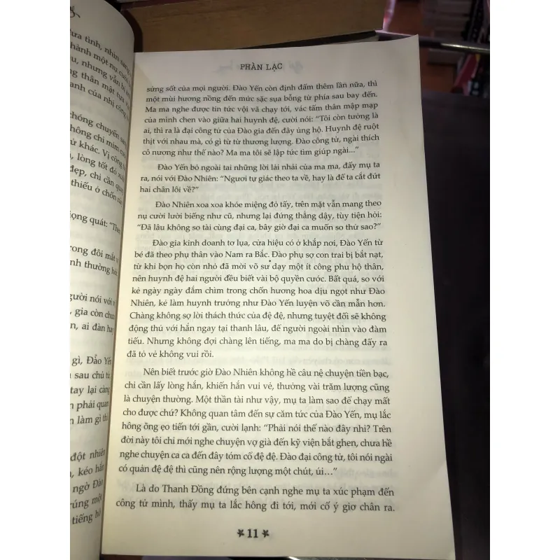 Gió thổi sắc đào bay - Phàn Lạc 1024219