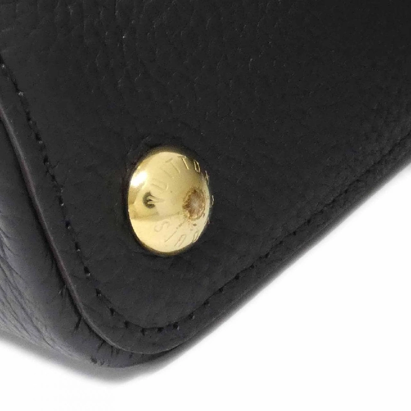 Túi Louis Vuitton Capucines BB M94755 615199