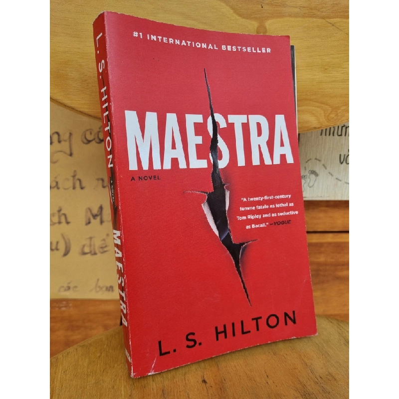 MAESTRA (A THRILLING NOVEL) - L.S. HILTON 120829