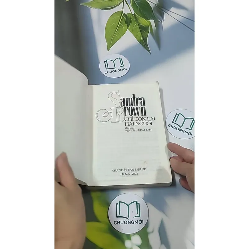 Chỉ còn lại hai người - Sandra Brown 695000