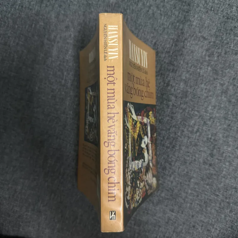 Một mùa hè vắng bóng chim - Han Suyin 1009717