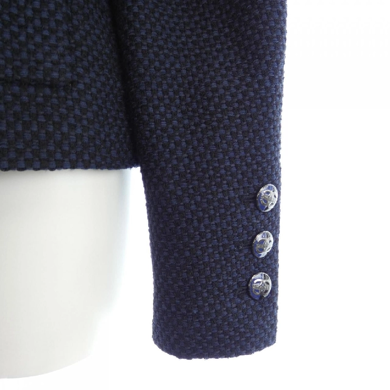 【Khuyến mãi】Áo khoác CHANEL 636867