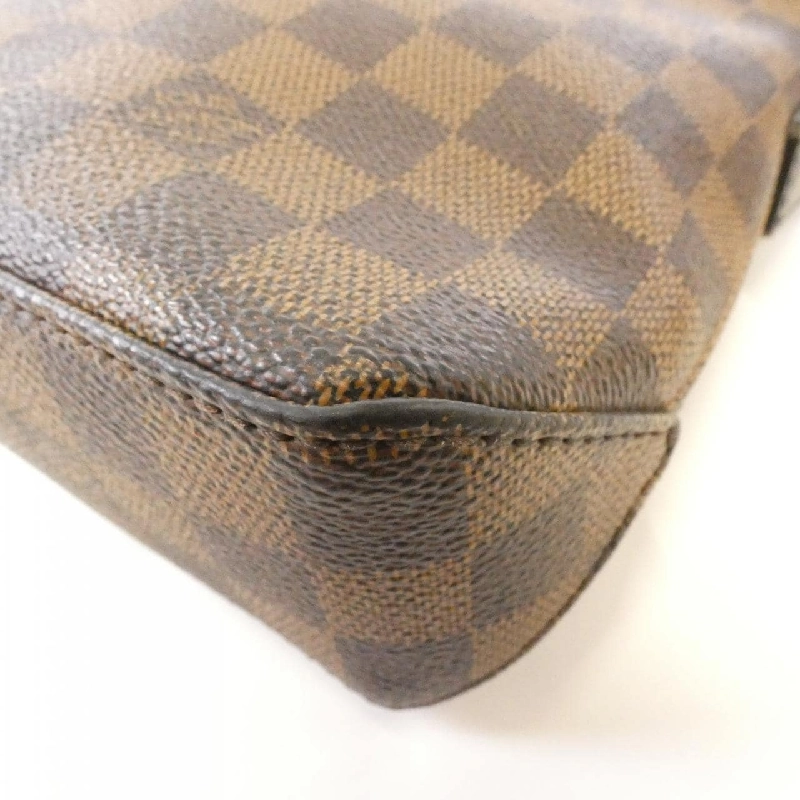 Túi đeo chéo Louis Vuitton Damier Jake PM N41568 611308