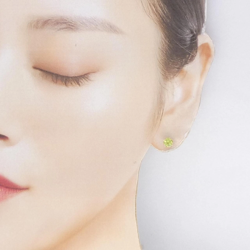 K18YG Hoa Peridot Bông Tai - Hàng hiệu Chính hãng 864160