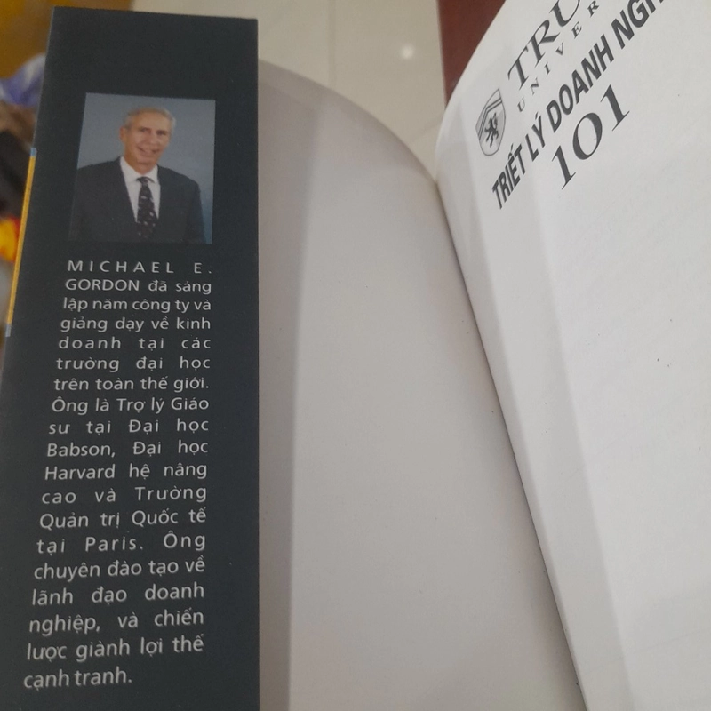 Michael E. Gordon - CÁCH THỨC BIẾN Ý TƯỞNG THÀNH CỔ MÁY KIẾM TIỀN 463175