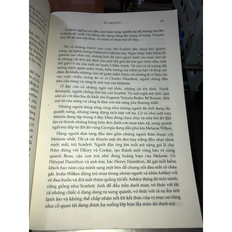 Scarlett - Hậu cuốn theo chiều gió.  - Alexandra Ripley 974189