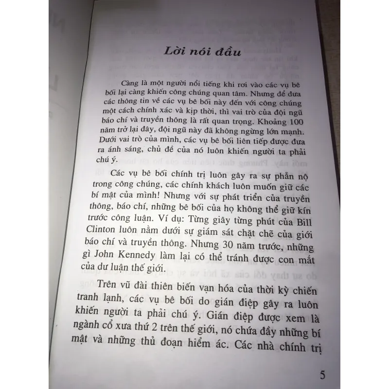Những Vụ Bê Bối Trong Lịch Sử Thế Giới, Dương Minh Hoà - Triệu Anh Ba 934669