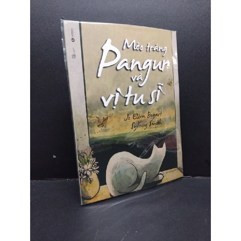 Mèo trắng Pangur và vị tu sĩ Jo Ellen Bogart mới 100% HCM.ASB1309 341107