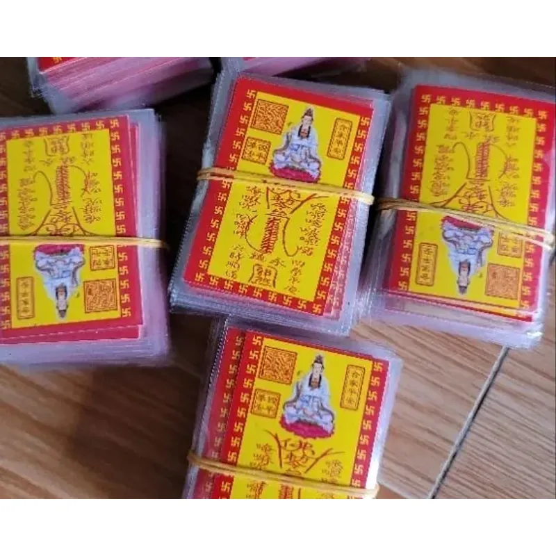 Combo 100 chiếc phù bình an mẹ quan âm - ép plastic 762290